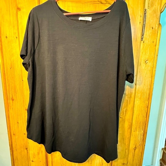 🎉Zenana Black Tee Short Sleeve Basic Size 3X - Picture 1 of 9